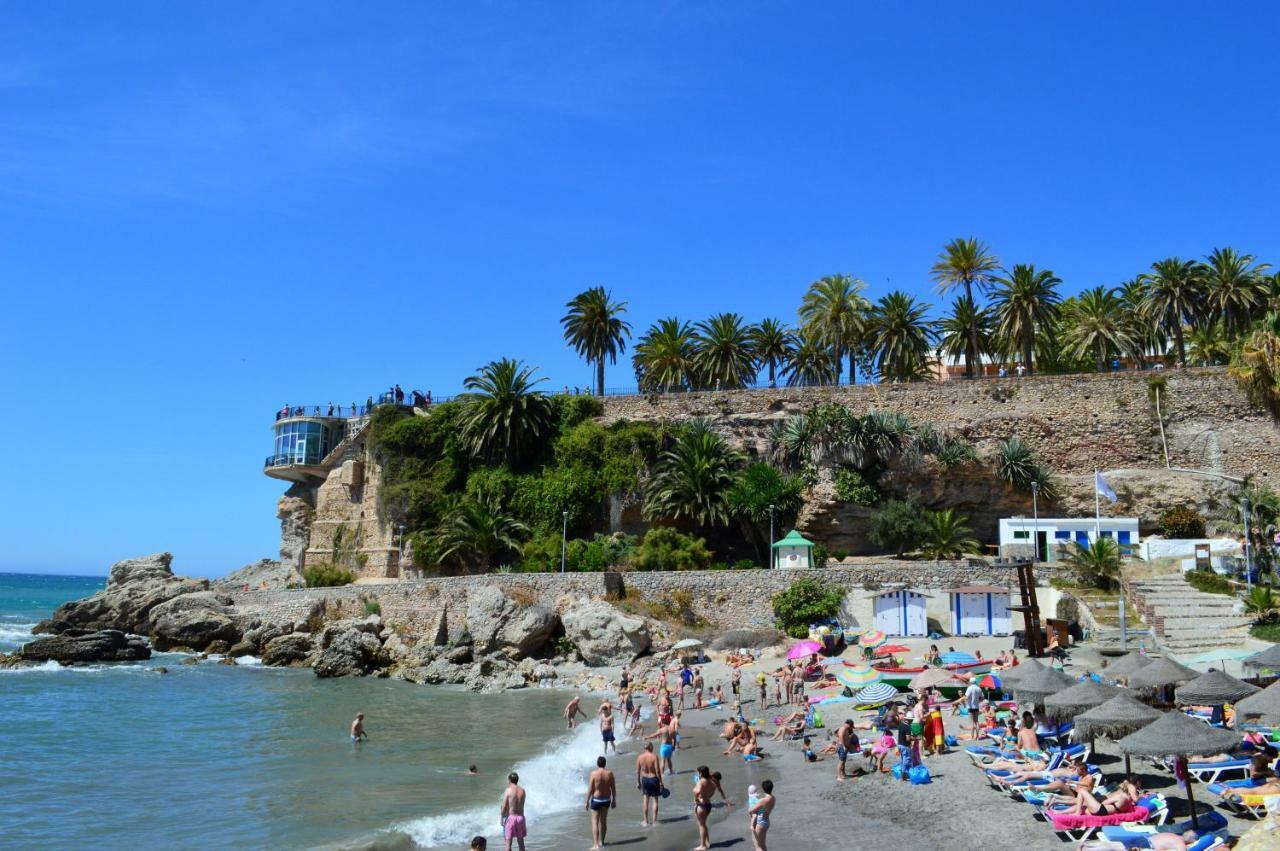 Rico Apartaments Parador Nerja Buitenkant foto